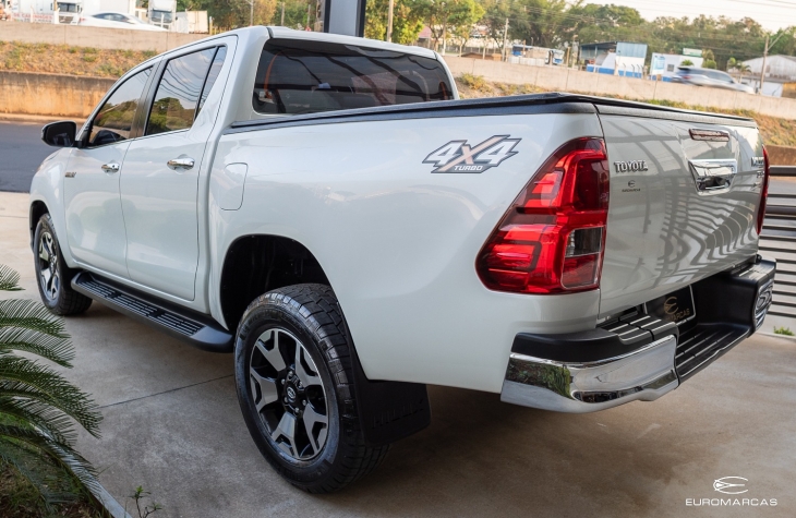 Toyota Hilux CD SRX 4X4