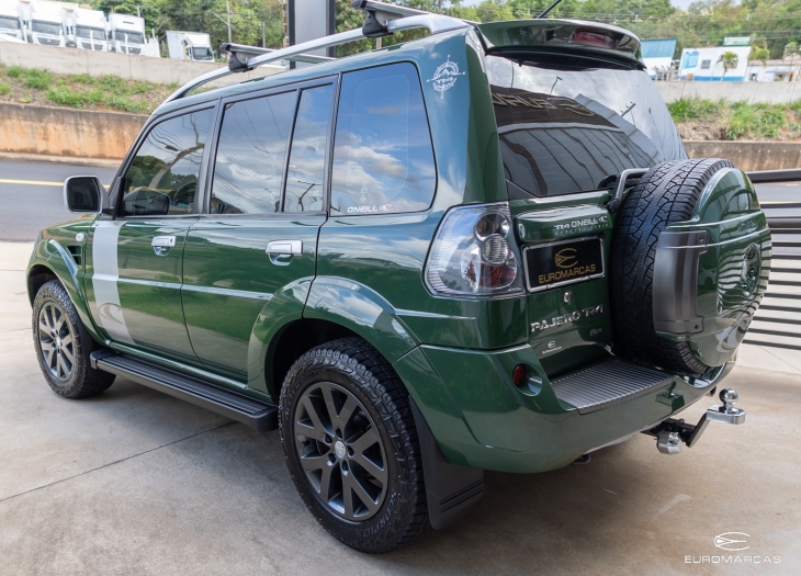 Mitsubishi Pajero TR4 O´Neill 4X4